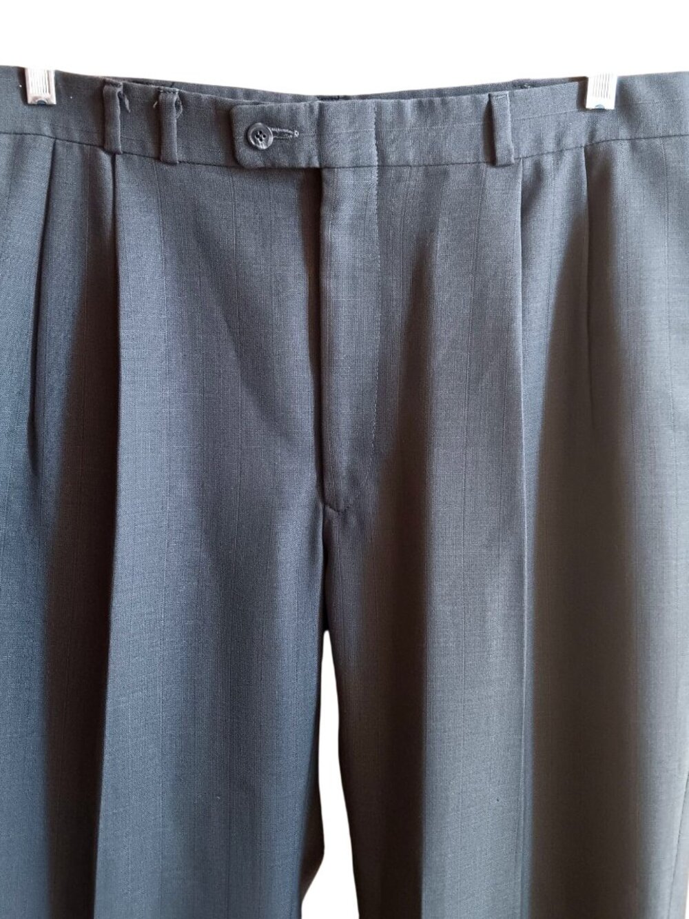 Vintage 36x31 Gray Pleated Dress Pants Trousers Suspender Button Closure Muted
